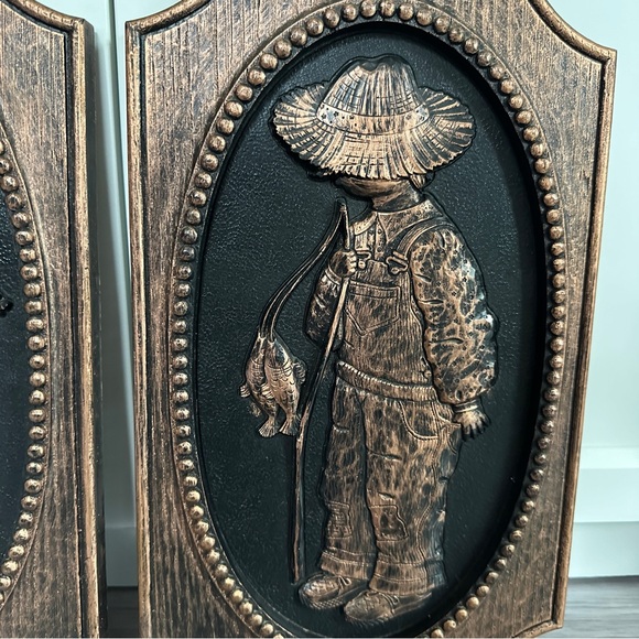 1976 Vintage Holly Hobbie & Robby Hobbie Wall Plaques Plastic Copper & Black - Picture 3 of 8